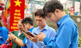 Đoàn thanh niên phường xung kích hỗ trợ công tác bầu cử