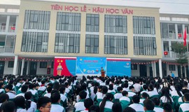 Tuyên truyền phổ biến kiến thức pháp luật về trật tự an toàn giao thông trong các cơ sở giáo dục trên địa bàn xã Phú Xuyên