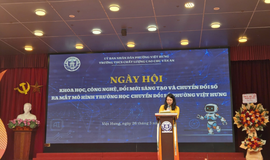 Phường Việt Hưng tổ chức Ngày hội khoa hoc công nghệ, đổi mới sáng tạo và chuyển đổi số tại trường THCS Chu Văn An