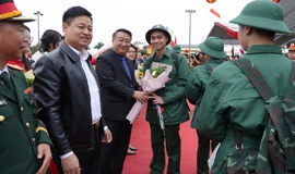 Trang trọng Lễ giao- nhận quân năm 2026 tại điểm giao quân xã Thanh Oai