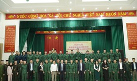 PHÁT HUY TRUYỀN THỐNG CÁCH MẠNG: THANH NIÊN XÃ TRUNG GIÃ HĂNG HÁI LÊN ĐƯỜNG TÒNG QUÂN