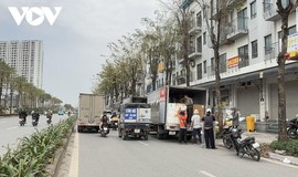 Hà Nội lập chốt xử lý xe tải chiếm đường Phạm Tu sau phản ánh của Báo điện tử TNVN
