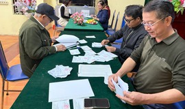 Chương Dương khẩn trương hoàn thiện thẻ cử tri phục vụ ngày bầu cử