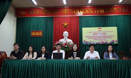 Các ứng cử viên đại biểu HĐND xã Tam Hưng khóa XXIII tiếp xúc cử tri tại thôn Song Khê (Đơn vị bầu cử số 1)