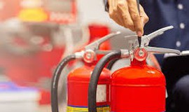 UBND PHƯỜNG VĂN MIẾU - QUỐC TỬ GIÁM TUYÊN TRUYỀN ĐẾN NHÂN DÂN KIẾN THỨC PHÒNG CHÁY CHỮA CHÁY, TRONG THỜI ĐIỂM MIỀN BẮC ĐÃ BƯỚC VÀO MÙA NẮNG NÓNG, NGUY CƠ XẢY RA CHÁY NỔ TĂNG CAO