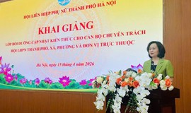 CÁN BỘ THƯỜNG TRỰC HỘI LHPN PHƯỜNG VĂN MIẾU – QUỐC TỬ GIÁM THAM GIA LỚP BỒI DƯỠNG KIẾN THỨC MỚI NĂM 2026