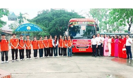 Trường THCS Hợp Thanh thưởng chuyến hành trình về Cố Đô Hoa Lư  cho học sinh giỏi xuất sắc.