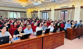 THỰC HIỆN TẬP HUẤN, HƯỚNG DẪN NGHIỆP VỤ SỬ DỤNG HỆ THỐNG THÔNG TIN GIẢI QUYẾT THỦ TỤC HÀNH CHÍNH CỦA ĐẢNG ĐỐI VỚI 04 THỦ TỤC HÀNH CHÍNH CHO CÁN BỘ CƠ SỞ TẠI PHƯỜNG VĂN MIẾU – QUỐC TỬ GIÁM