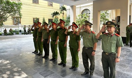 Công an xã Bình Minh tổ chức sinh hoạt chính trị sâu sắc, ý nghĩa cho CBCS tại Bảo tàng Công an thành phố Hà Nội
