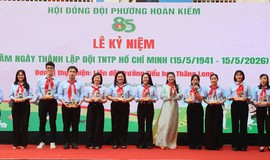 Thiếu nhi Hoàn Kiếm tự hào truyền thống, vững bước vào kỷ nguyên số