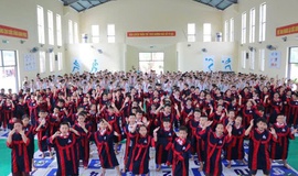 Tưng bừng hội thi rung chuông vàng tại trường Tiểu học Vân Tảo