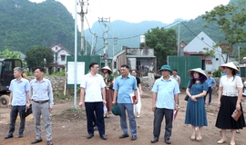 Đoàn giám sát HĐND xã Mỹ Đức giám sát tiến độ xây dựng các công trình dự án trên địa bàn xã