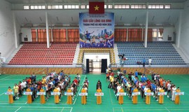Bình Minh tham gia tranh tài tại Giải cầu lông gia đình thành phố Hà Nội năm 2026