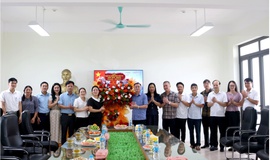 Lãnh đạo xã Mỹ Đức chúc mừng Trung tâm Dịch vụ tổng hợp xã nhân kỷ niệm 101 năm ngày Báo chí cách mạng Việt Nam ( 21/6/1925 – 21/6/2026)