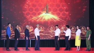 Hà Nội phát động phong trào “Bình dân học vụ số” hướng tới xây dựng công dân số toàn diện