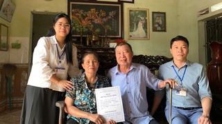 Hỗ trợ đăng ký kết hôn tại nhà cho người cao tuổi: Cách làm linh hoạt từ cơ sở