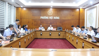 Trung tâm Phục vụ hành chính công Thành phố làm việc với phường Việt Hưng về nâng cao hiệu quả cải cách hành chính