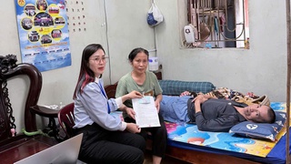 Câu chuyện đẹp từ những cán bộ Điểm hỗ trợ dịch vụ công số Kiến Hưng