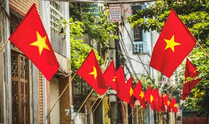 THÔNG BÁO TREO CỜ TỔ QUỐC