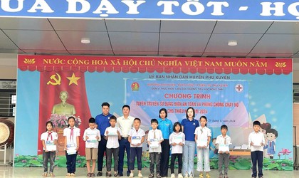 TUYÊN TRUYỀN SỬ DỤNG ĐIỆN AN TOÀN VÀ PHÒNG CHỐNG CHÁY NỔ CHO CÁC EM HỌC SINH