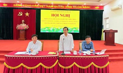 UBND XÃ BA VÌ HỌP PHIÊN TOÀN THỂ: QUYẾT TÂM MỚI CHO THÁNG 10 NĂM 2025