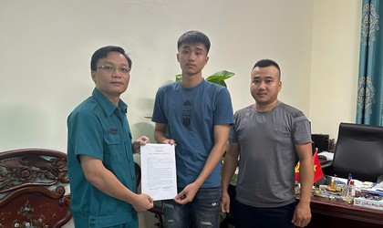 Tuổi trẻ Vân Đình viết tiếp truyền thống hào hùng bằng những lá đơn tình nguyện