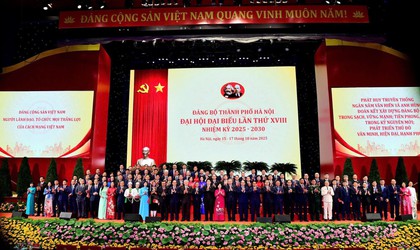 ĐOÀN ĐẠI BIỂU XÃ LIÊN MINH THAM DỰ ĐẠI HỘI ĐẢNG BỘ THÀNH PHỐ HÀ NỘI