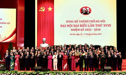 Đồng chí Chu Hồng Minh - Bí thư Đảng ủy phường Hai Bà Trưng tái cử  uỷ viên Ban chấp hành Đảng bộ Thành phố Hà Nội khóa XVII.