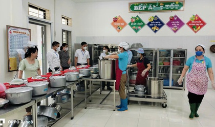 UBND XÃ BA VÌ TỔ CHỨC ĐOÀN KIỂM TRA AN TOÀN THỰC PHẨM BẾP ĂN BÁN TRÚ VÀ TẾT TRUNG THU NĂM 2025 