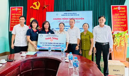 CHUYẾN ĐI THIỆN NGUYỆN ĐẦY Ý NGHĨA CỦA TRƯỜNG TIỂU HỌC ĐỐNG ĐA