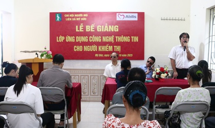 Mỹ Đức: Bế giảng lớp ứng dụng công nghệ thông tin cho người khiếm thị