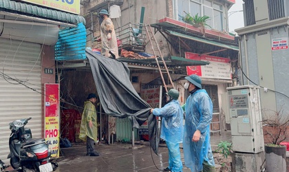 Phường Tương Mai tổ chức ra quân cao điểm đảm bảo trật tự đô thị, trật tự ATGT, vệ sinh môi trường trên địa bàn Phường sáng ngày 13/12/2025.