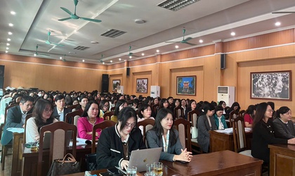 Xã Đại Thanh tổ chức hội nghị tuyên truyền, hướng dẫn người dân thực hiện nộp hồ sơ trên dịch vụ công trực tuyến, thực hiện thủ tục hành chính tại Điểm Phục vụ hành chính công xã Đại Thanh