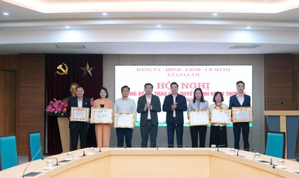 Hội nghị tổng kết công tác năm 2025 của thành phố: Gia Lâm có 7 tập thể, 4 cá nhân được nhận bằng khen