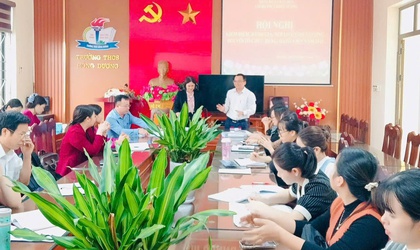 CHI BỘ TRƯỜNG THCS HỒNG DƯƠNG: KIỂM ĐIỂM NGHIÊM TÚC – ĐÁNH GIÁ THẲNG THẮN – KHÍ THẾ MỚI CHO NĂM MỚI BỨT PHÁ