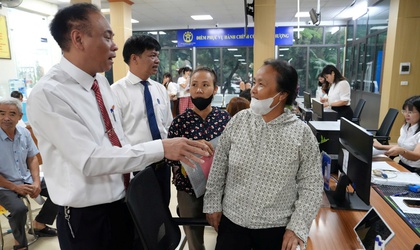ĐAN PHƯỢNG VẬN HÀNH CHÍNH QUYỀN ĐỊA PHƯƠNG 2 CẤP THÔNG SUỐT, HIỆU QUẢ, NGƯỜI DÂN HÀI LÒNG