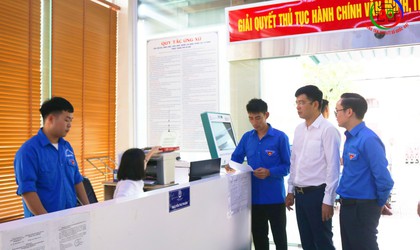 Thanh niên xã Quốc Oai xung kích hỗ trợ vận hành mô hình chính quyền địa phương hai cấp