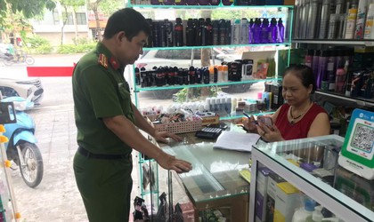 Công an phường Đống Đa: Tuyên truyền, hướng dẫn đảm bảo an toàn PCCC và CNCH sau sáp nhập địa giới hành chính