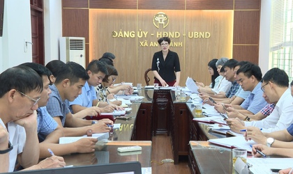 Hội nghị nghe báo cáo công tác chuẩn bị, trang trí tuyên tuyền, tổ chức phục vụ Đại hội Đảng bộ xã nhiệm kỳ 2025 - 2030