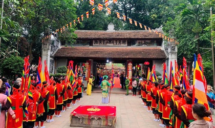 CHÙA LÁNG