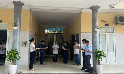 Trung tâm Bảo trợ Xã hội 2 Hà Nội sôi nổi tổ chức chấm điểm Phong trào thi đua Sáng - Xanh - Sạch - Đẹp giữa các phòng, tổ
