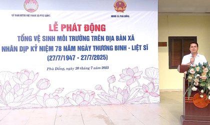 Xã Phù Đổng ra quân vệ sinh môi trường đảm bảo “Sáng - xanh - sạch - đẹp”