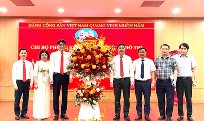 Đại hội Chi bộ Phòng Kinh tế, Hạ tầng và Đô thị phường Cầu Giấy nhiệm kỳ 2025 - 2030
