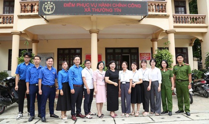 Điểm phục vụ hành chính công xã Thường Tín vận hành thông suốt trong những ngày đầu thực hiện chính quyền hai cấp