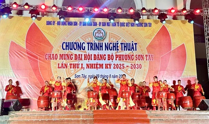 Chương trình nghệ thuật đặc biệt chào mừng Đại hội Đại biểu Đảng bộ phường Sơn Tây lần thứ I, nhiệm kỳ 2025-2030