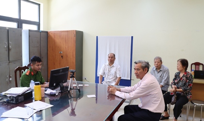 Xã Phú Xuyên phấn đấu hoàn thành chỉ tiêu cấp đổi thẻ đảng viên trước ngày 15/8/2025