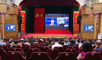 Xã Thanh Trì: Nâng cao kiến thức số cho thành viên Tổ chuyển đổi số cộng đồng trên địa bàn xã