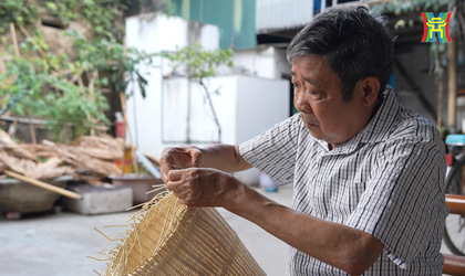 Nghệ nhân Hà Nội: Người đan mây