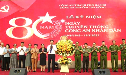 Công an phường Hà Đông tổ chức Lễ kỷ niệm 80 năm Ngày truyền thống Công an nhân dân