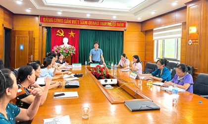Phòng giao dịch NHCSXH Hà Đông giao ban đánh giá hoạt động tín dụng tháng 8/2025 trên địa bàn phường Hà Đông